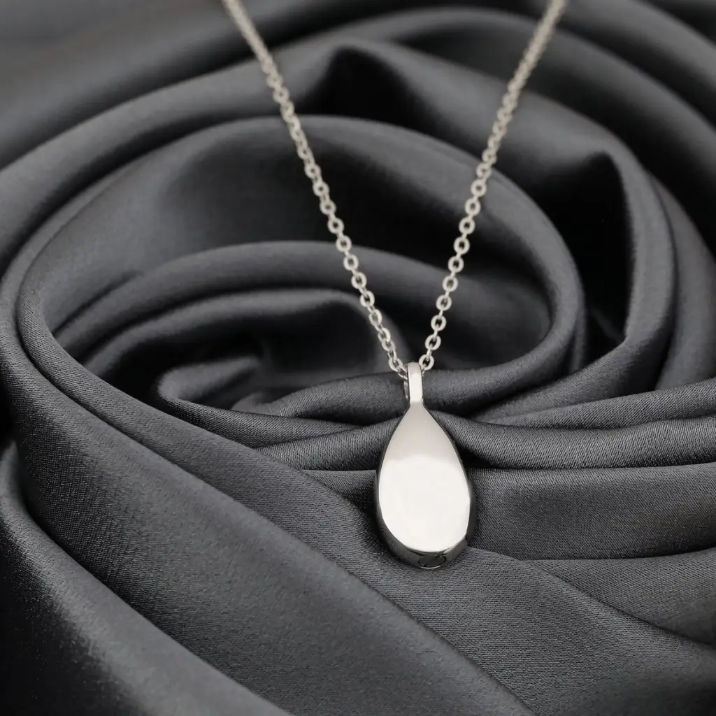 MadamLili Urn As Crematie Dierenas Zilveren RVS Ketting - Personaliseerbaar met GRAVURE. - Afbeelding 2